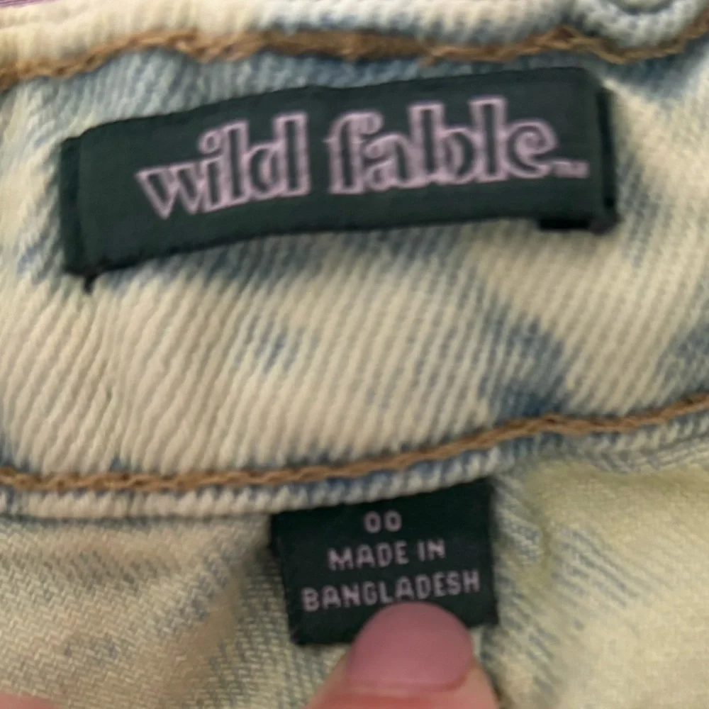 New Wild Fable Lime Green Acid Wash High Rise 90’s Straight Leg Jeans Size 00 24 - Picture 8 of 14